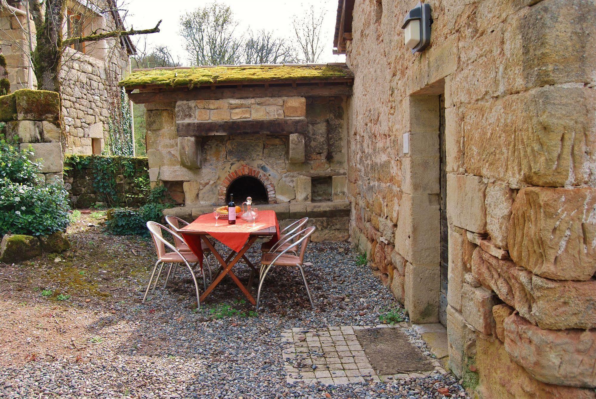 Hotel Restaurant Le Murier De Viels - Grand Figeac Causse-et-Diege Eksteriør bilde